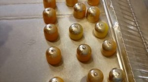 ?? ЖЕЛУДИ ИЗ КИНДЕРОВ СВОИМИ РУКАМИ?БЫСТРО И ПРОСТО?Можно сделать много желудей и создать гирлянду!