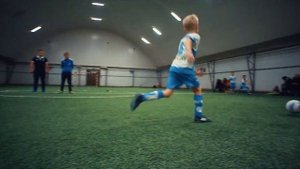 Тренировки в футбольной школе Джуниор