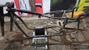 Мотоцикл Днепр из хлама.