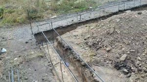 Армирование фундамента - диаметр 12 мм  каркас 30 на 60 , 50-80 см  вязание