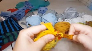 идея для дачи из старых футболок // Вязаные вещи // коврик своими руками // вязаный коврик