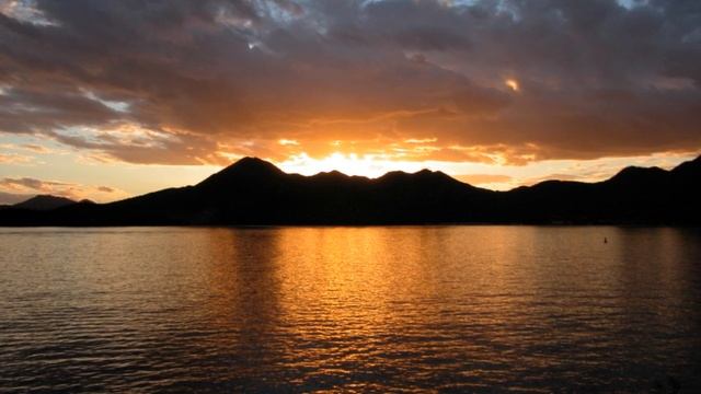 Релаксация Медитация (звуки океанских волн) смотреть онлайн