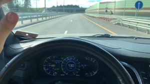 Работа системы удержания в полосе на Эскалейде. Line keep assistant Cadillac Escalade 2018MY