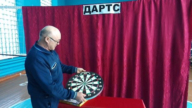 Призер соревнований по дартс смотреть онлайн