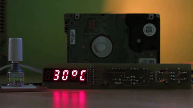 PI temperature control with AVR смотреть онлайн