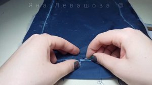 Выполняю накладные карманы в стёганой куртке. Та самая, которая забавная!