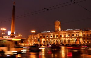 Московский вокзал - Санкт-Петербург.