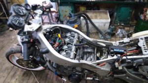 Оживление FZR 400 ПОСЛЕ КАПИТАЛКИ