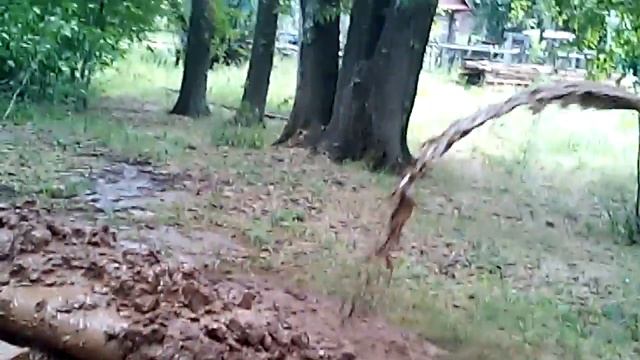 Откачиваем воду из колодца Кызыл Яр Буздяк Мечеть смотреть онлайн