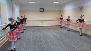 Народно-сценический танец. ДШИ №6