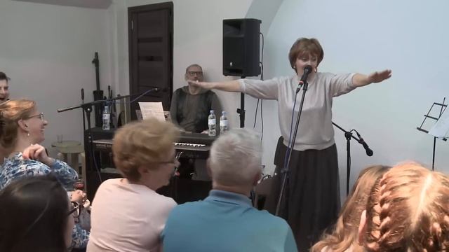 Лариса Брохман. Ничего серьезного смотреть онлайн