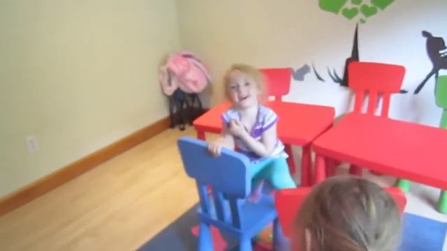 Урок чтения, письма и счёта. Дети 3,5 лет. Бостон, США смотреть онлайн