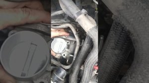 Ремонт Toyota Rav4. 3/чистка дроссельной заслонки.