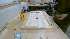 Кухонный стол из сучков . ЛЕСНАЯ МЕБЕЛЬ.