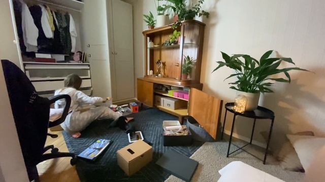 ПРОСТО МОЙ ВЛОГ.? НАЧИНАЮ ХУДЕТЬ.?? ПОДАРОК ОТ ДОЧКИ НА 8 МАРТА. САЖАЮ ОГУРЦЫ? смотреть онлайн