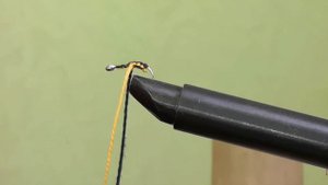 Мухи подобие кормовой базы Енисея на хариуса.