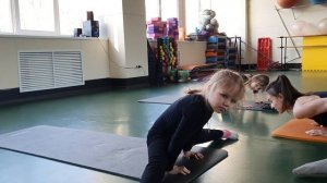 Солонка | Партерная гимнастика | 5-6 лет, 1й год обучения