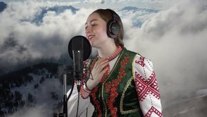 София Дубинина "Дай Бог мира и счастья России"