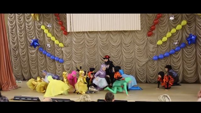 Муха-Цокотуха смотреть онлайн