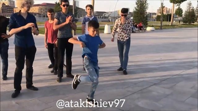 BATTLE LEZGINKA VS SHUFFLE 2018 Лезгинка против шафл смотреть онлайн