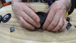 Наушники JBL-E50BT (ремонт дужки) часть 2