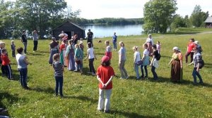 Клубок катится, нитка тянется. Остров Кижи