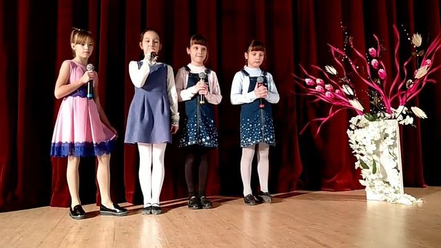 "Важное совещание, или что подарить мамам" смотреть онлайн