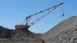 Шагающий экскаватор ЭШ 15 /100