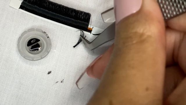 2021 Lash extensions tutorial for beginners! EASIEST Volume lash fan method| Individual lashes