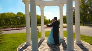 "Русский вальс" слова. Н. Добронравова, муз. А. Пахмутовой, исполняет НАТАЛЬЯ БУЛДЫШЕВА.