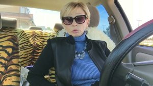 ЖЕНЩИНЕ ЗА 50 !!! Сможет ли она научиться водить машину?