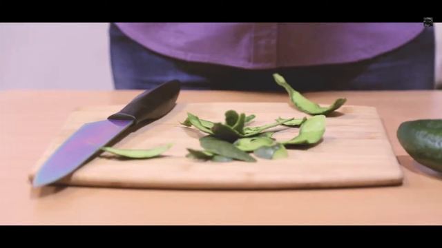 Салат с креветками, огурцом и авокадо | ПП смотреть онлайн