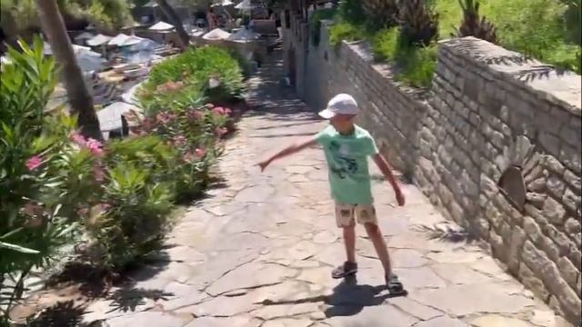 Обзор Пляжей Utopia Beach Club 5* фруктовый праздник июнь 2023 Инжекум Турция смотреть онлайн