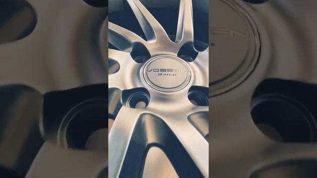 Vossen SF/Serious 17" 4x100 смотреть онлайн