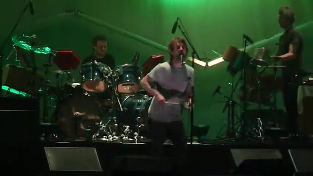 Atoms For Peace ~ Skip Divided ~ Live смотреть онлайн