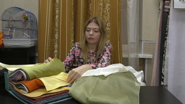 #247 Какие шторы и тюль выбрать для маленькой кухни, покрашенной в оливковый цвет, с небольшим окно