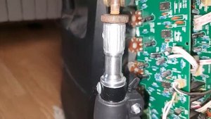 Замена регуляторов громкости на активной акустической системе XLine BAF-1595