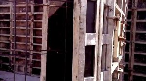 Алюминиевая опалубка стен - монтаж шарнирных углов