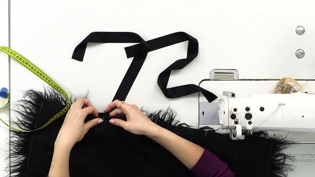 Как сделать красивый шарфик из искусственного меха для девочки? Показываем простой мастер-класс. смотреть онлайн