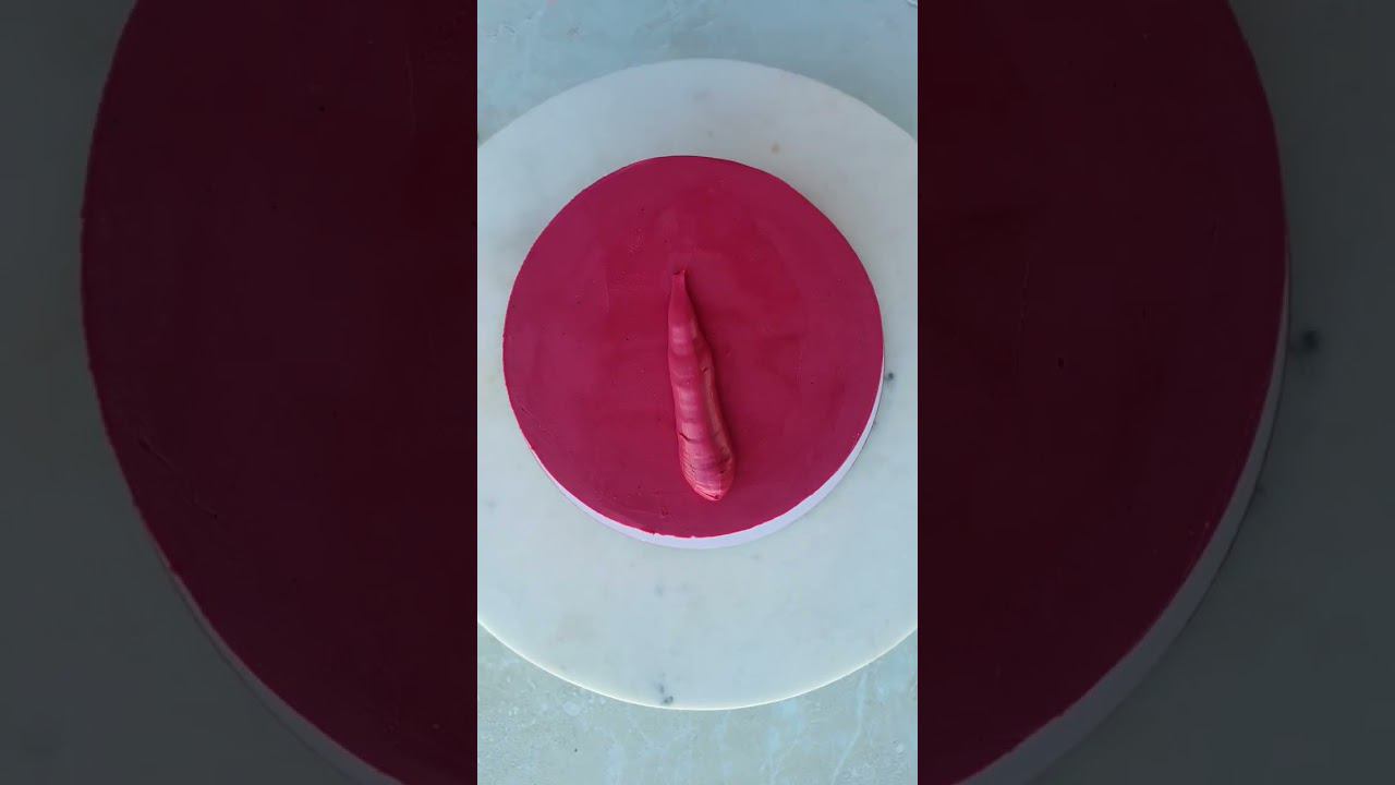 Торт "Розочка" на День святого Валентина смотреть онлайн