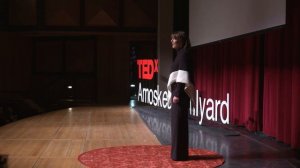 Giving and connection: Keys to mental health | Holly Mintz | TEDxAmoskeagMillyard