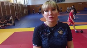 Женская сборная Дагестана по вольной борьбе готовится к чемпионату страны