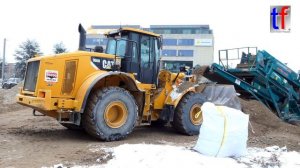 CATERPILLAR 966H Load & Carry, Abbruchbaustelle, Stuttgart-Vaihingen, Germany,  20.02.2018.