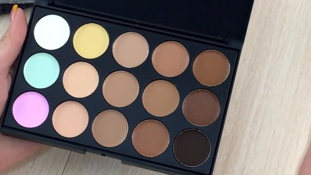 Сумка мороженоеконсилерычасикикошка Bag ice creamconcealerswatchcat