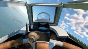 Бой на Як-9Б в VR шлеме в War Thunder.