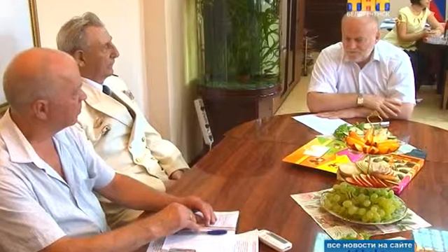 Молодежи есть на кого равняться смотреть онлайн