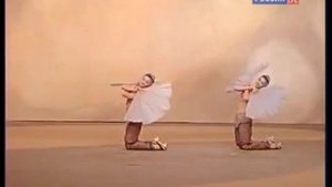 ТАНЕЦ С ВЕЕРАМИ из балета ЛЕЙЛИ И МЕДЖНУН. Музыка - С.Баласанян, хореография - Касьян Голейзовский