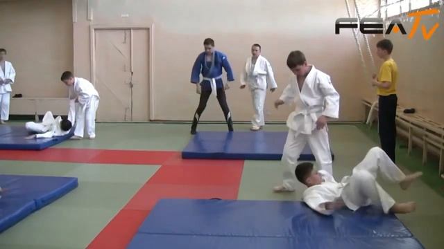 FEATV - Юные дзюдоисты смотреть онлайн