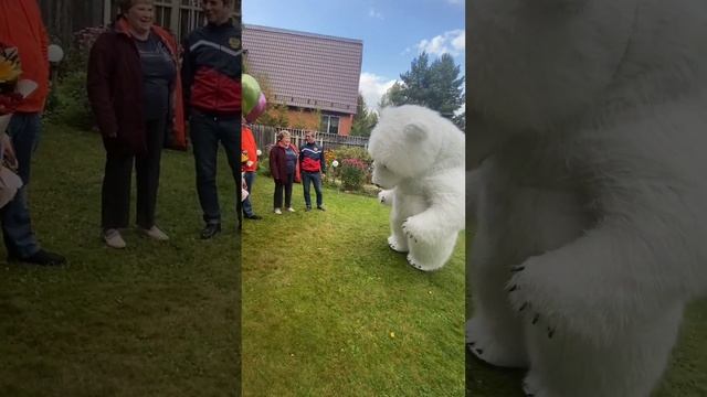 ИДЕАЛЬНЫЙ подарок на день рождения! Ростовой белый мишка то ГОВОРЯЩИЙ!