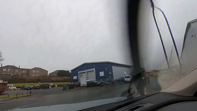 Uber life , Glasgow airport waiting area.-to pickup point смотреть онлайн